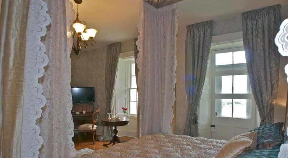 Maplehurst Manor Bed and Breakfast Brockville Pokój zdjęcie